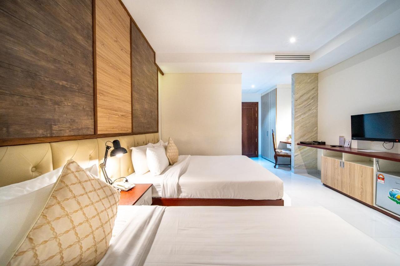 Lcs Hotel & Apartment Phnom Penh Exterior photo
