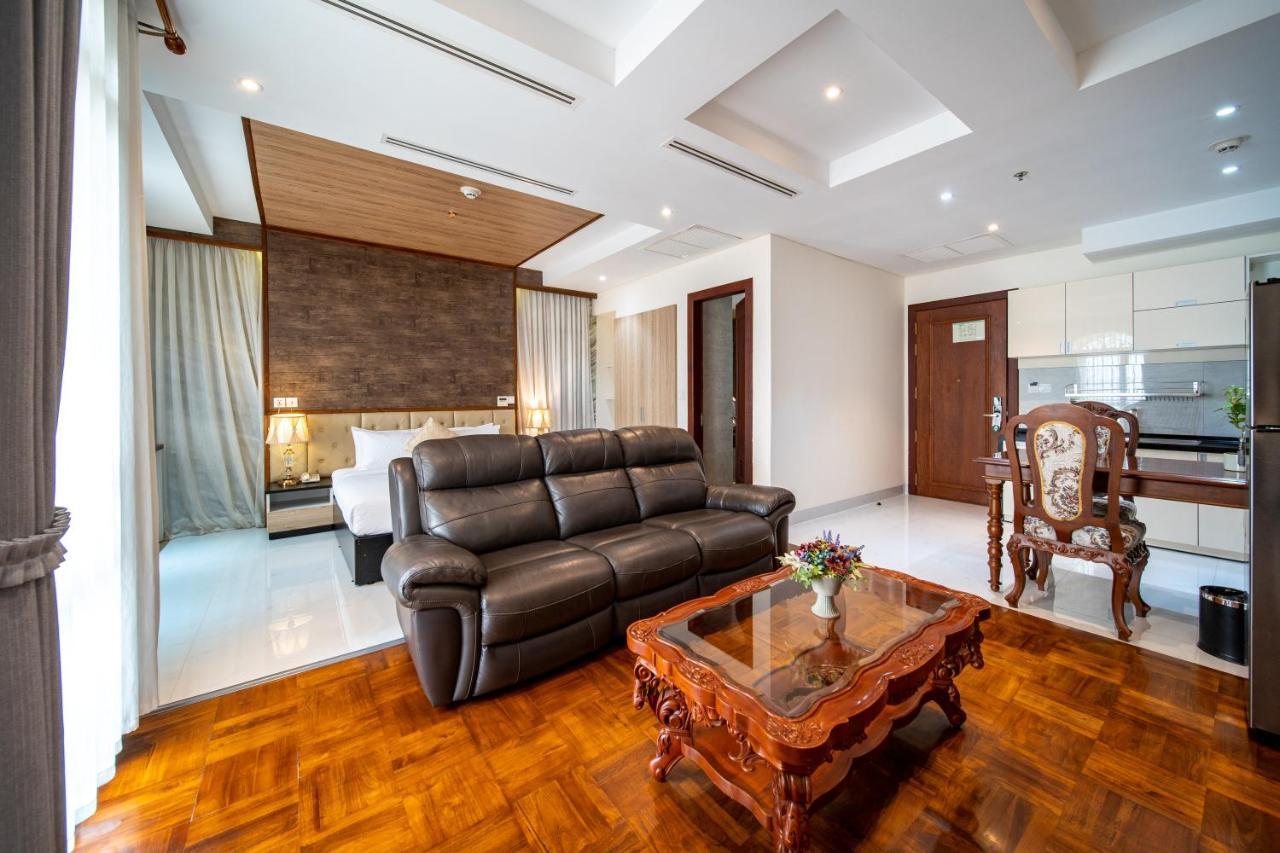 Lcs Hotel & Apartment Phnom Penh Exterior photo