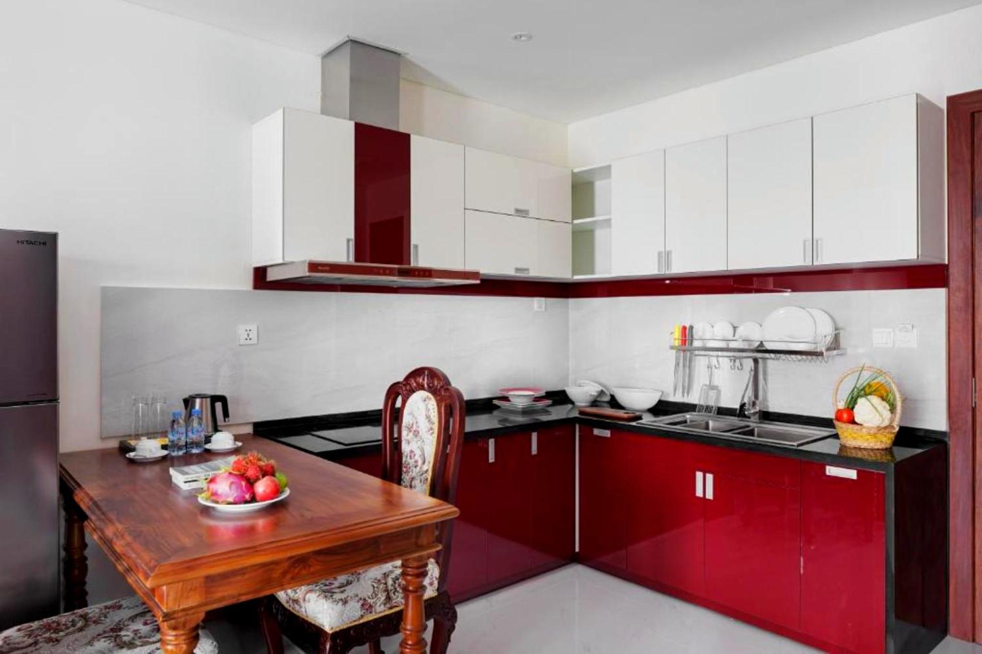 Lcs Hotel & Apartment Phnom Penh Exterior photo