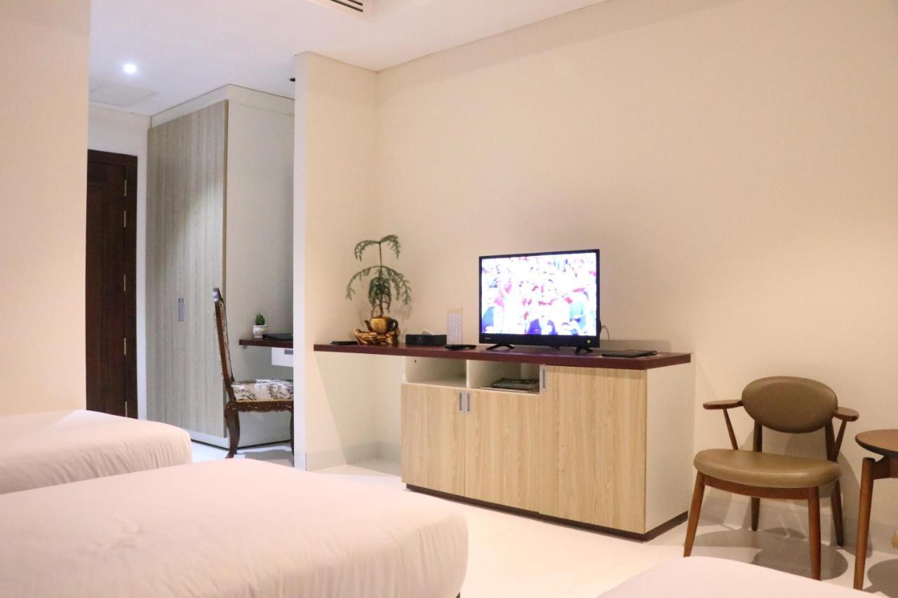 Lcs Hotel & Apartment Phnom Penh Exterior photo